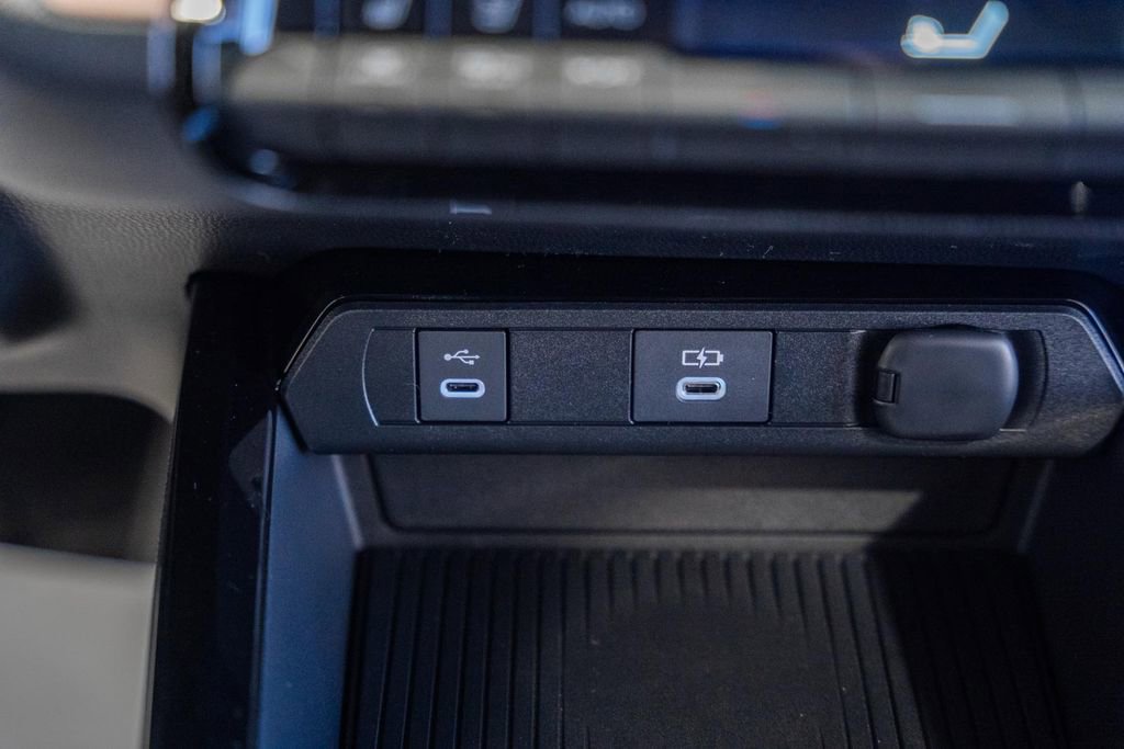 New 2026 Toyota Prius Plug-In Hybrid image 24