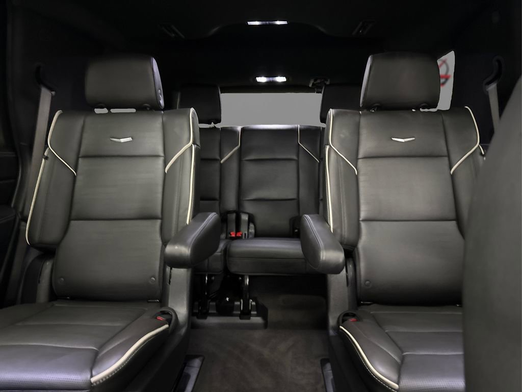 Used 2025 Cadillac Escalade Sport w/ Touring Package image 20