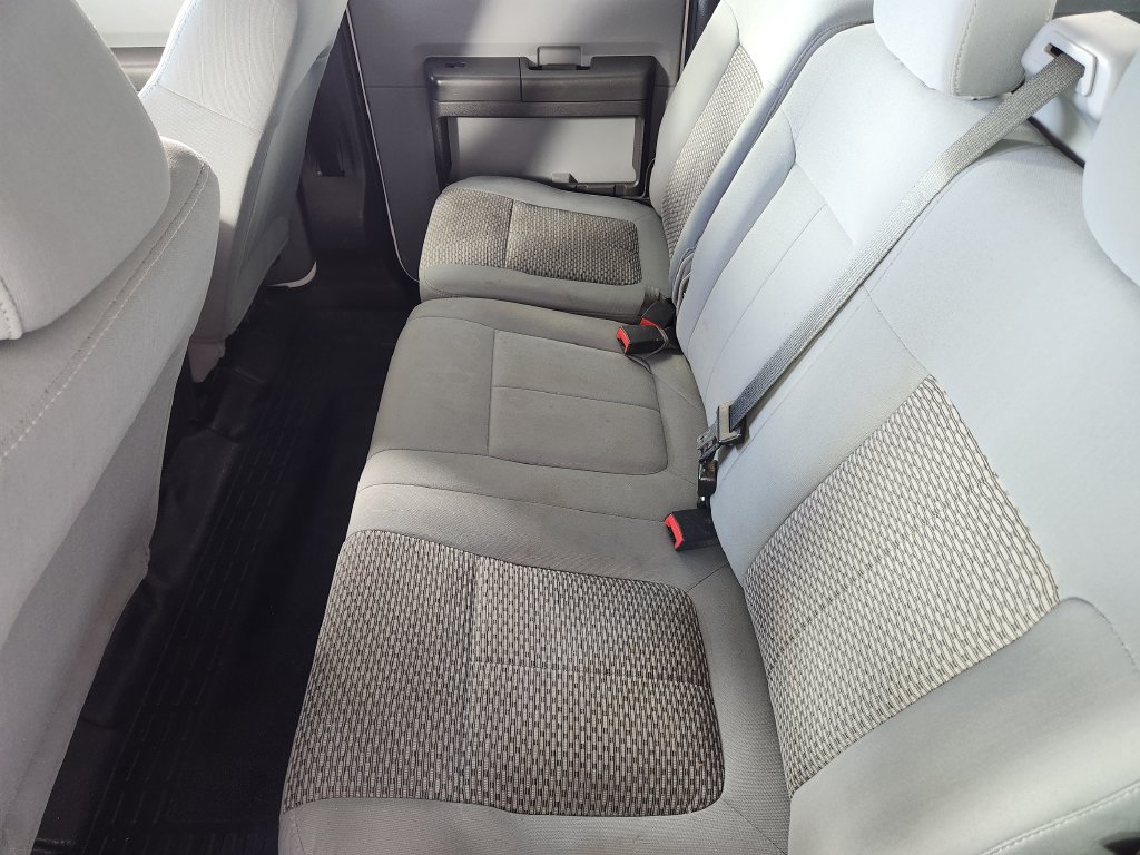Used 2015 Ford F250 XL w/ Power Equipment Group AWD/4WD image 14