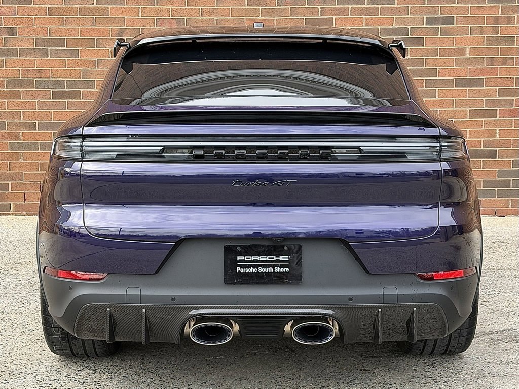Certified 2025 Porsche Cayenne Turbo GT image 6