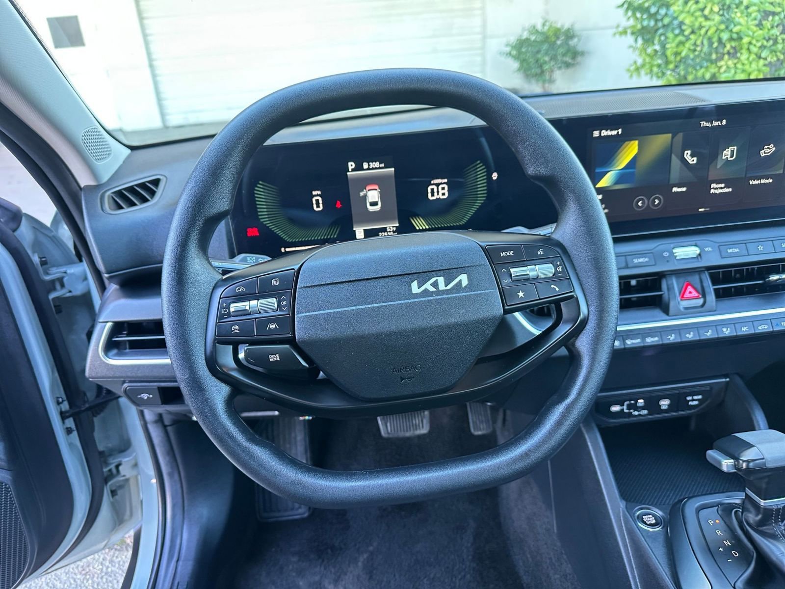 Used 2025 Kia K4 LXS image 29