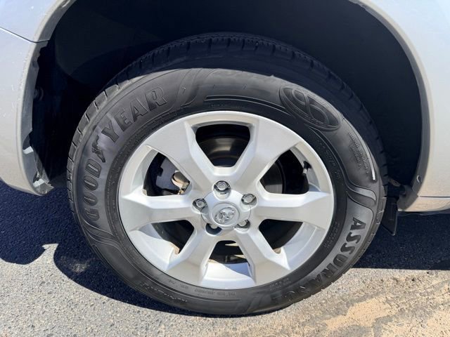 Used 2012 Toyota RAV4 Limited w/ Premium Plus Value Pkg image 10