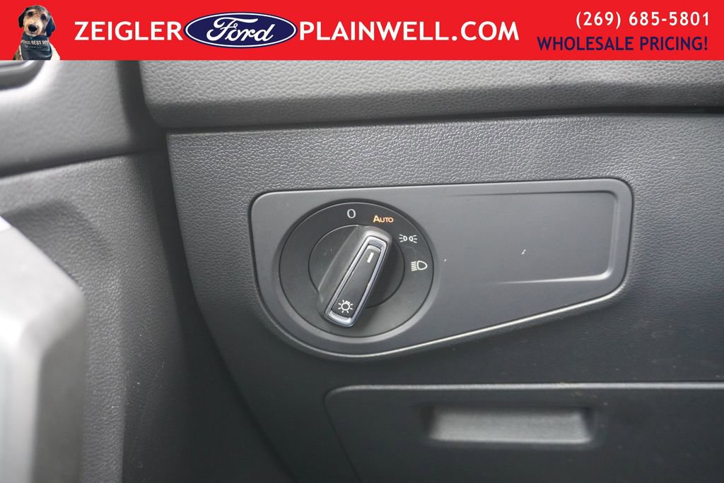Used 2024 Volkswagen Tiguan SE image 26