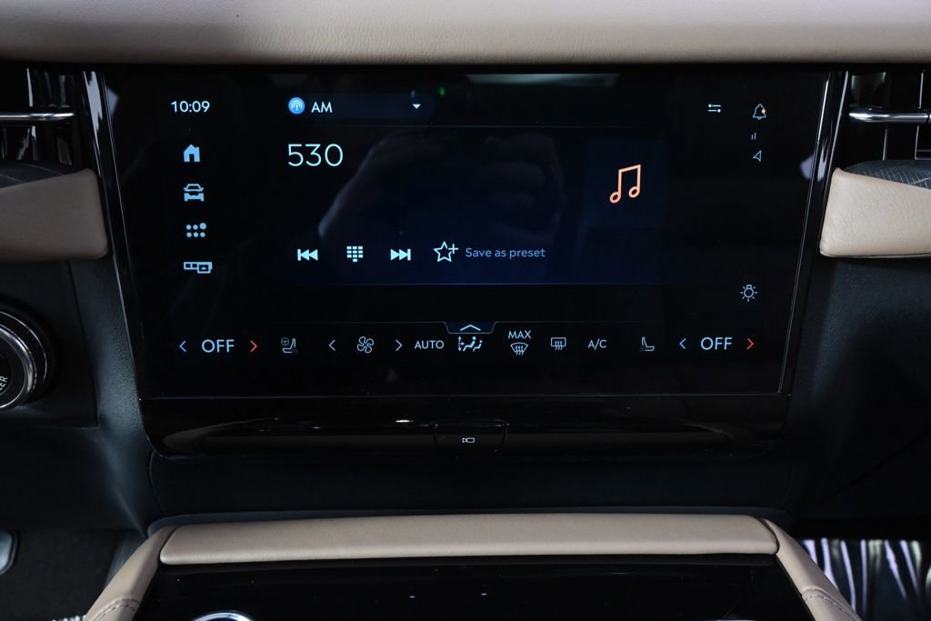 New 2026 Lincoln Navigator L Black Label AWD/4WD image 28