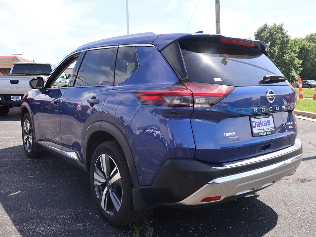 Used 2021 Nissan Rogue Platinum AWD/4WD image 6