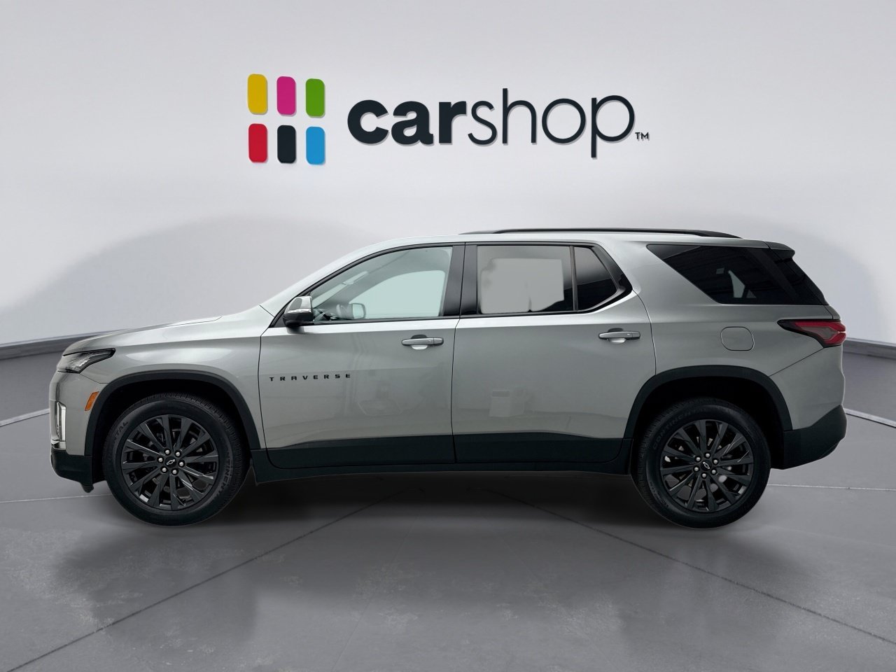 Used 2023 Chevrolet Traverse RS AWD/4WD image 2