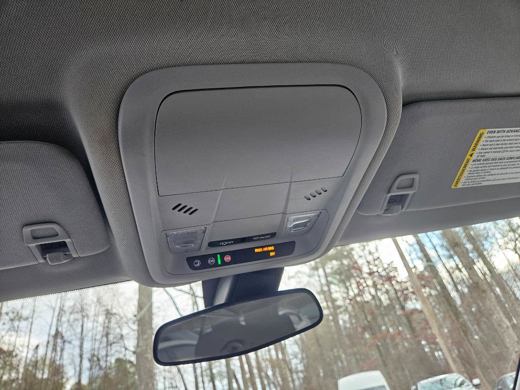 Used 2019 Chevrolet Equinox LS image 53