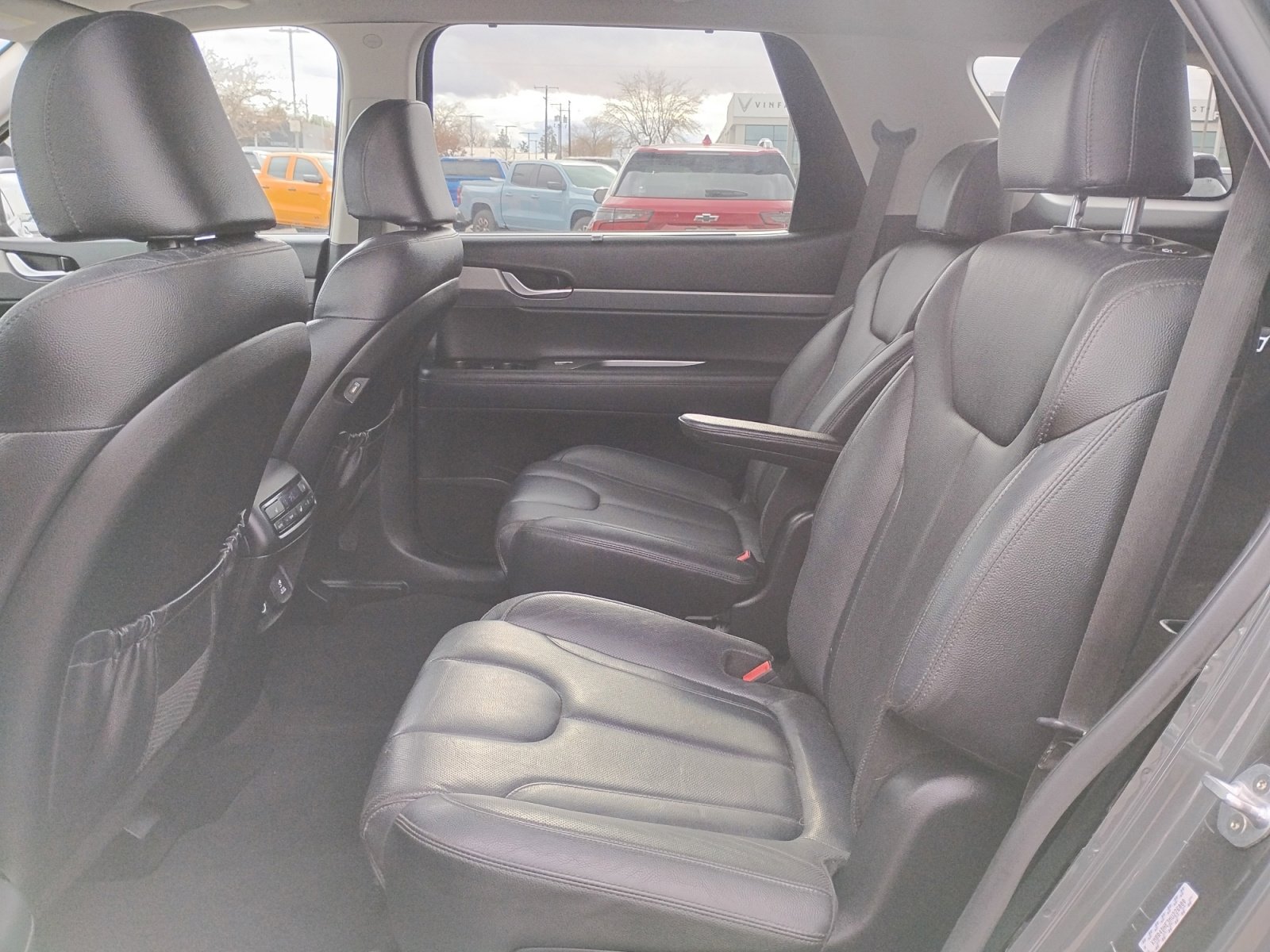 Used 2021 Hyundai Palisade SEL w/ Premium Package image 23