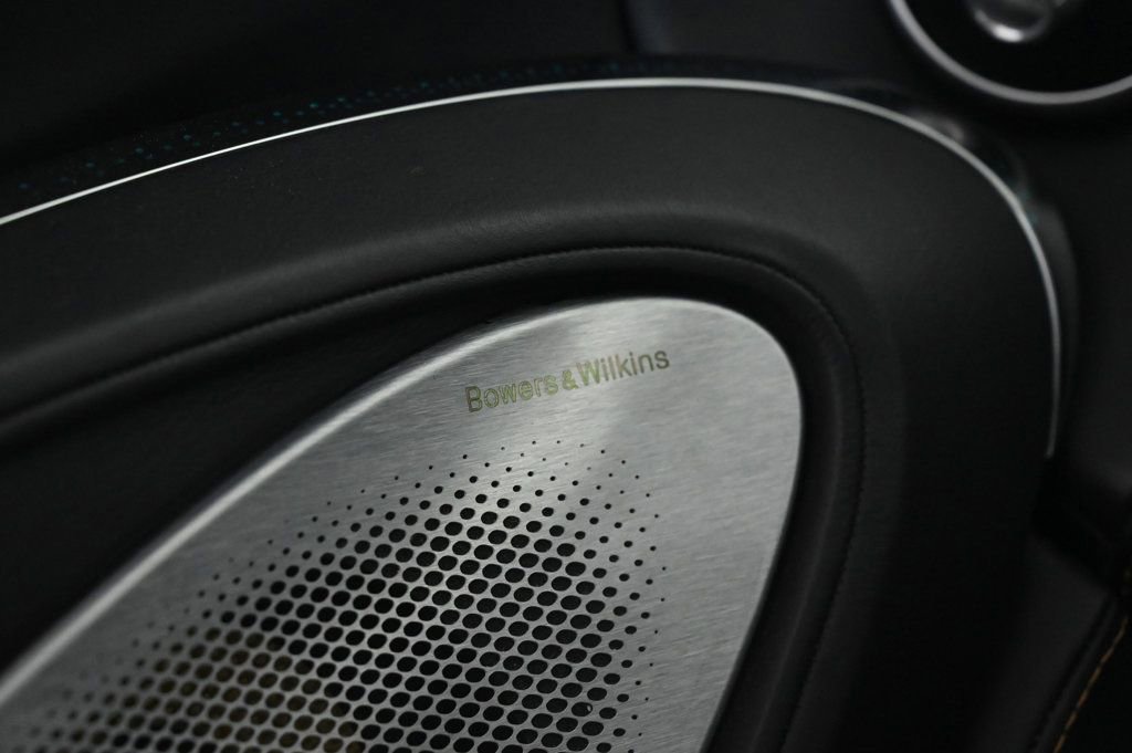 Used 2023 McLaren GT image 18