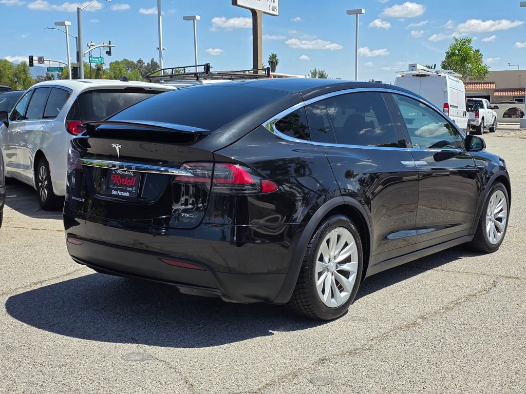 Used 2018 Tesla Model X 75D AWD/4WD image 5