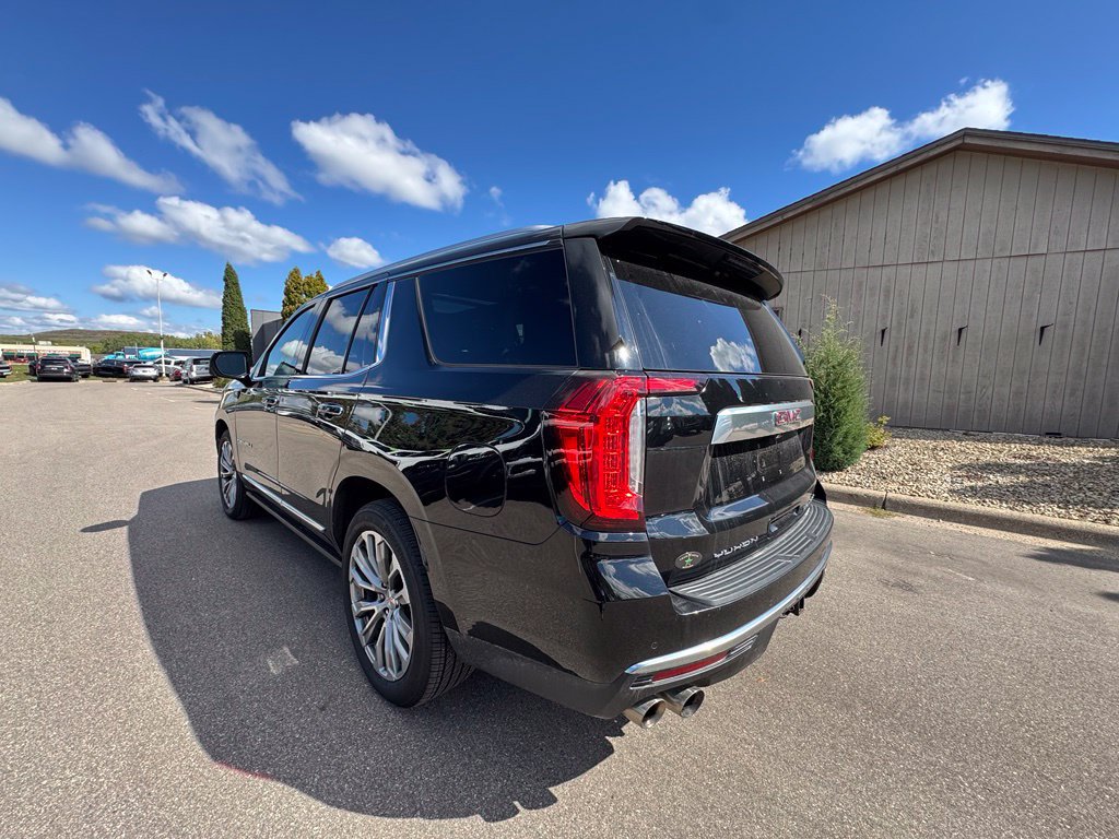 Used 2021 GMC Yukon Denali w/ Denali Ultimate Package AWD/4WD image 11