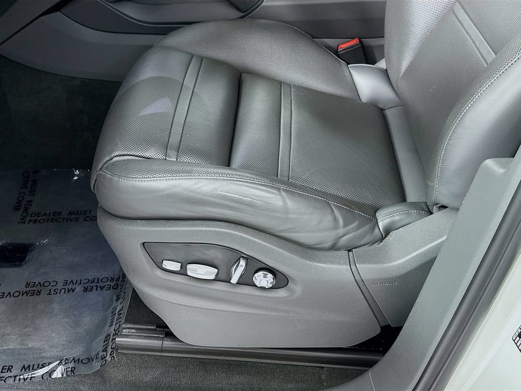 Used 2019 Porsche Cayenne AWD/4WD image 22