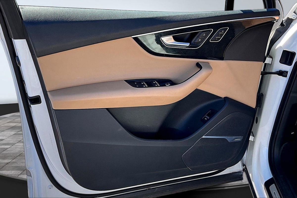 Used 2020 Audi Q7 3.0T Premium Plus image 20