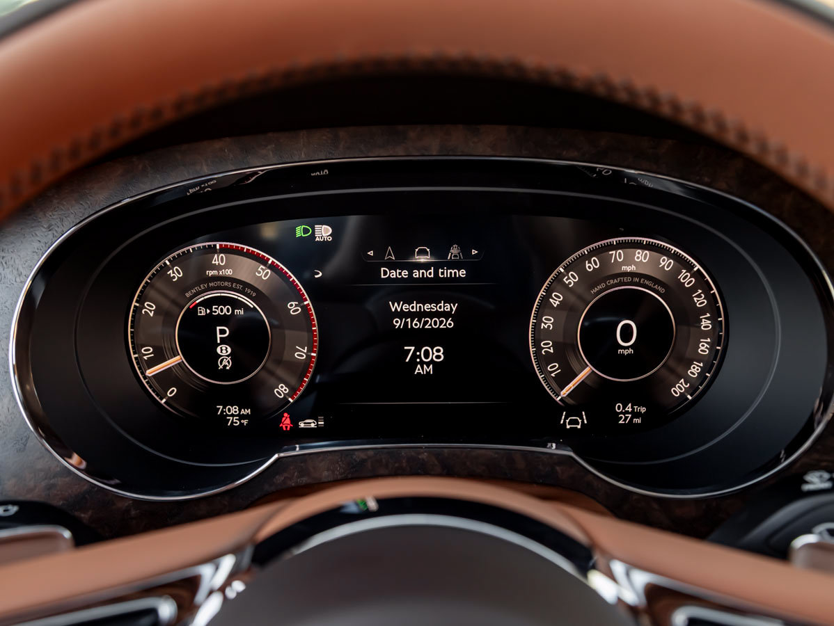 Used 2027 Bentley Bentayga AWD/4WD image 20