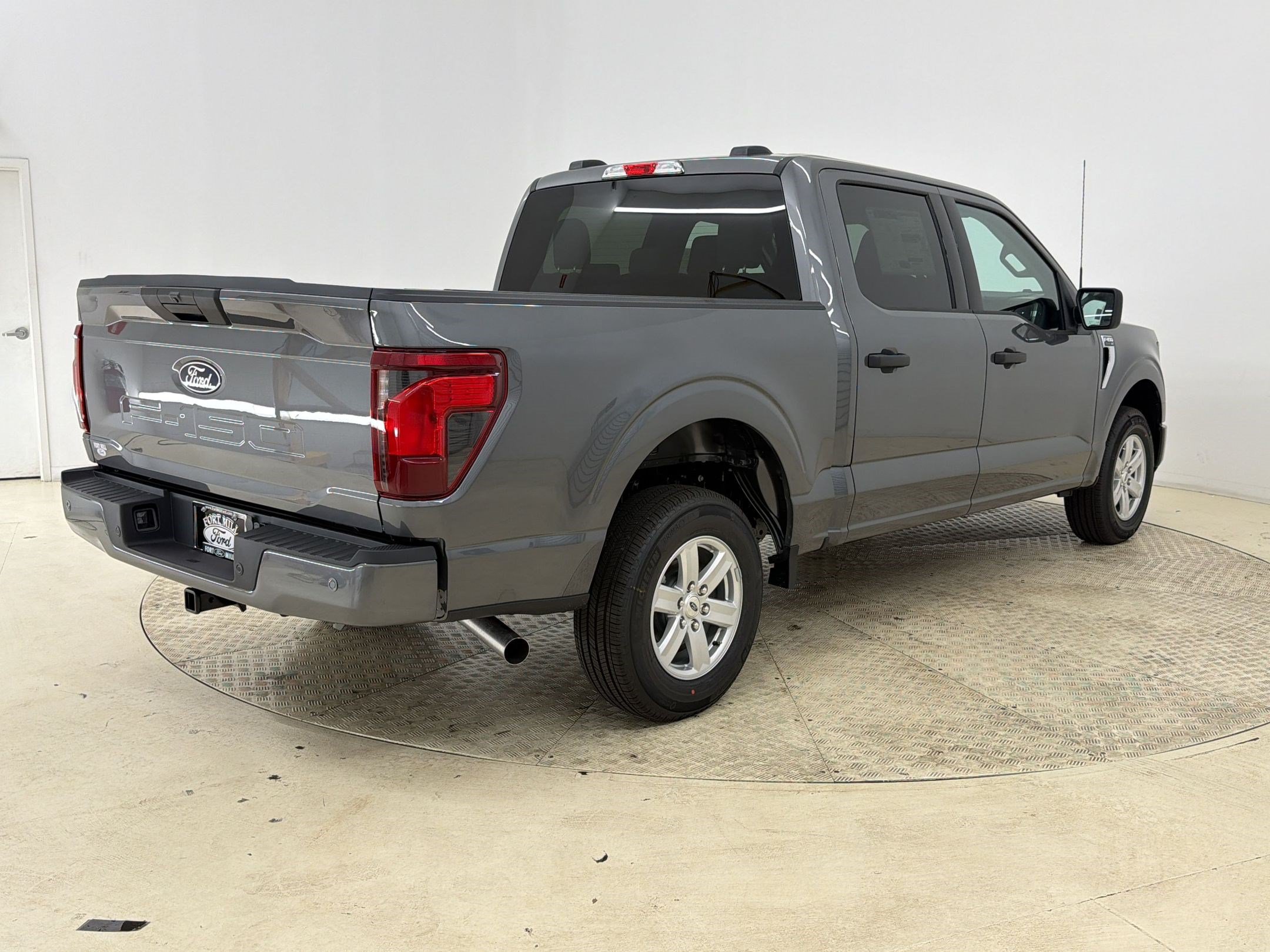 New 2026 Ford F150 XLT RWD image 9