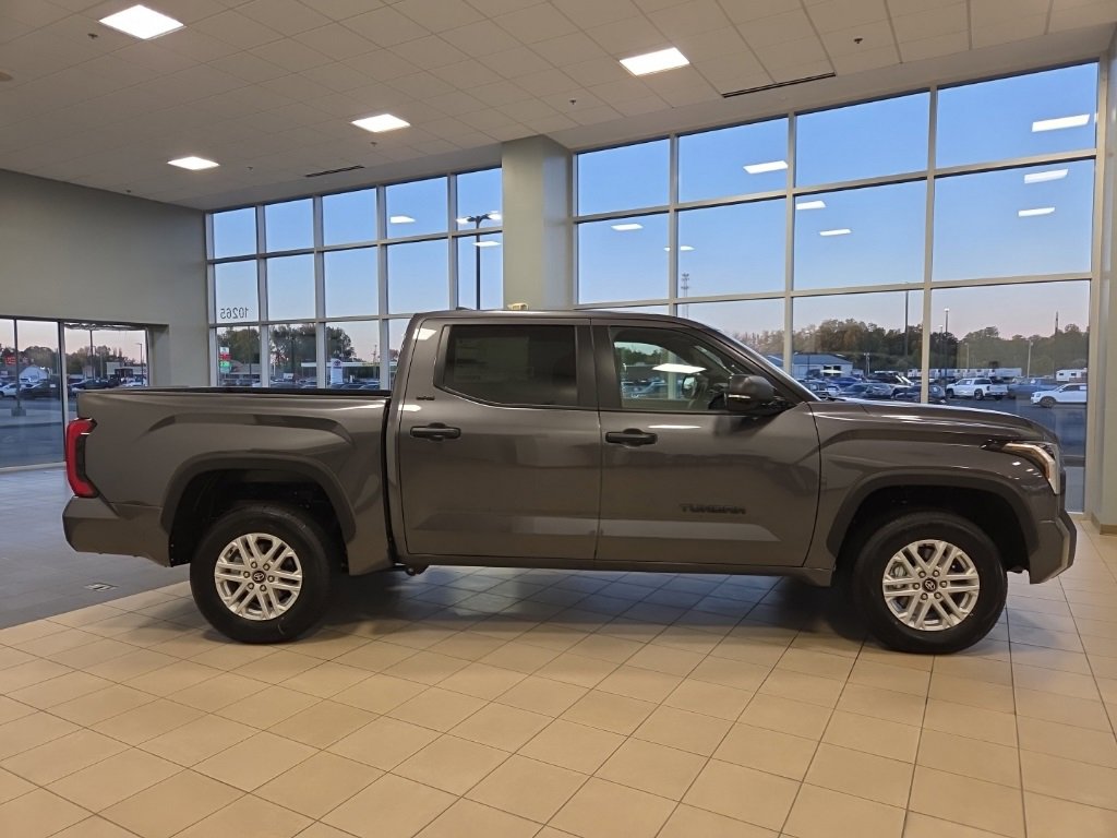 New 2026 Toyota Tundra SR5 image 6
