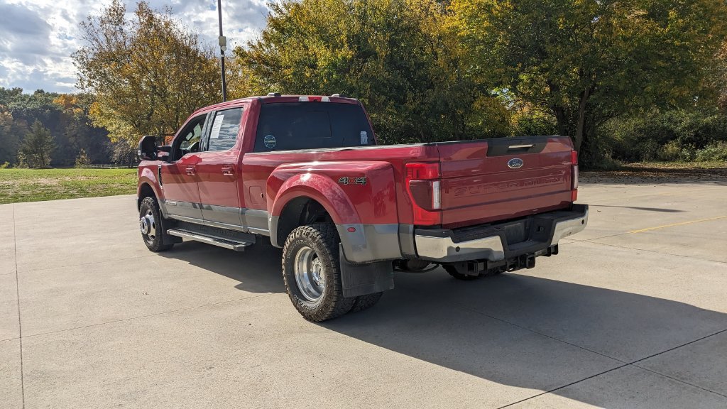 Used 2022 Ford F350 Lariat w/ Lariat Ultimate Package AWD/4WD image 5