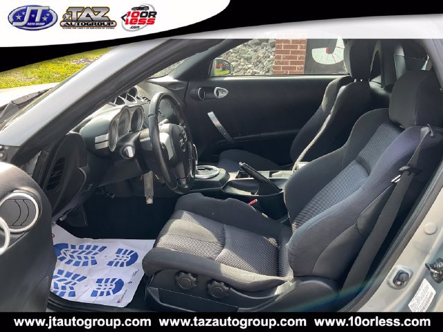 Used 2004 Nissan 350Z Enthusiast w/ Side Airbags Pkg RWD image 10