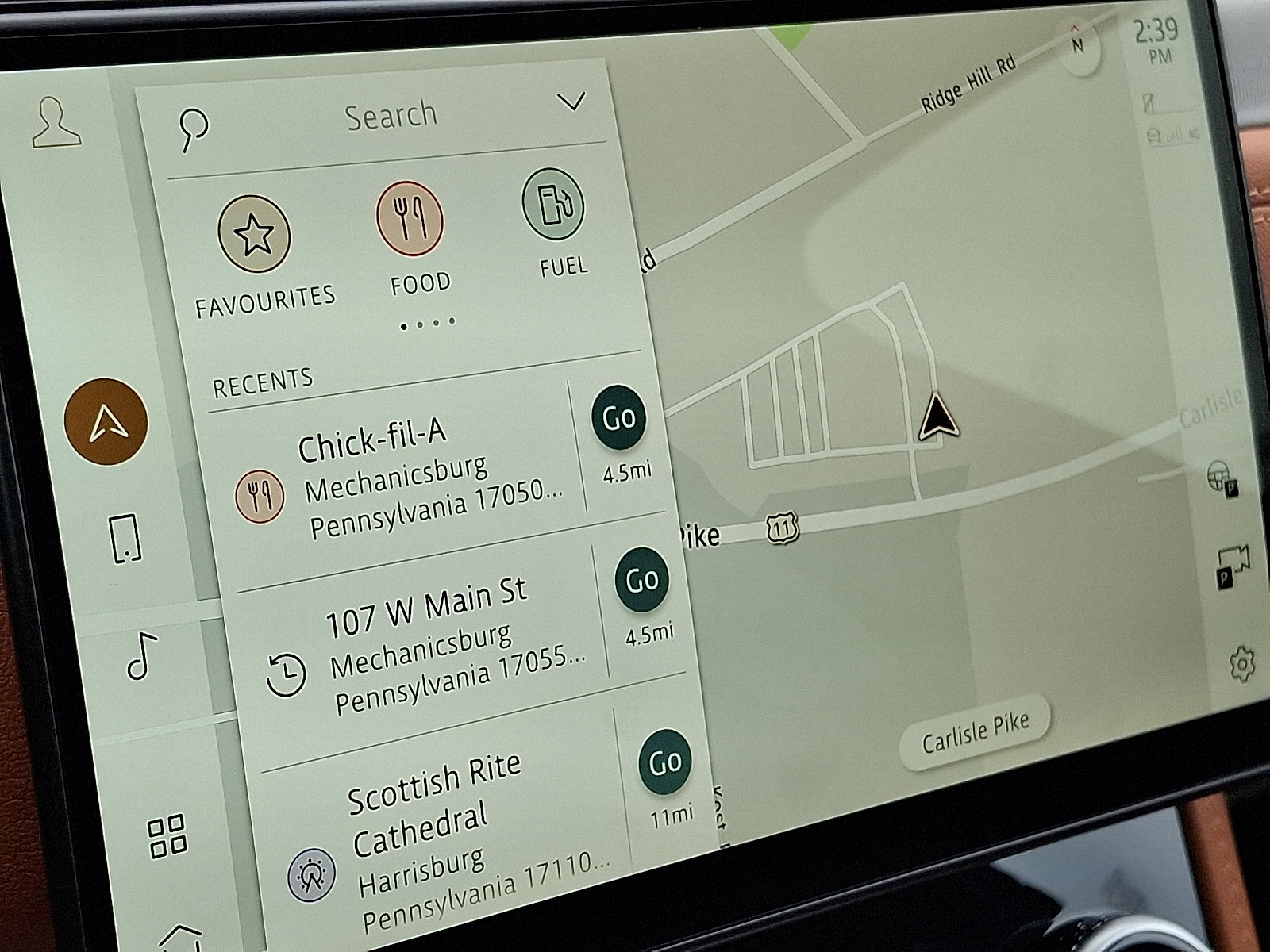 Used 2026 Jaguar F-PACE R-Dynamic S image 17