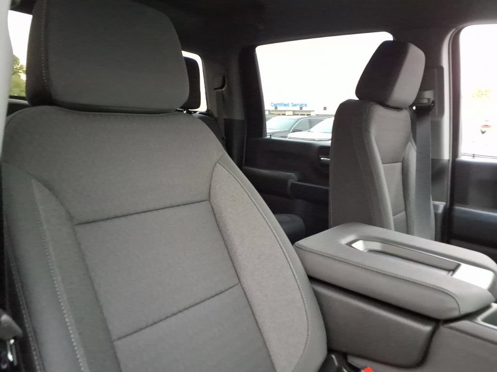 New 2026 Chevrolet Silverado 2500 Custom w/ Custom Value Package AWD/4WD image 19