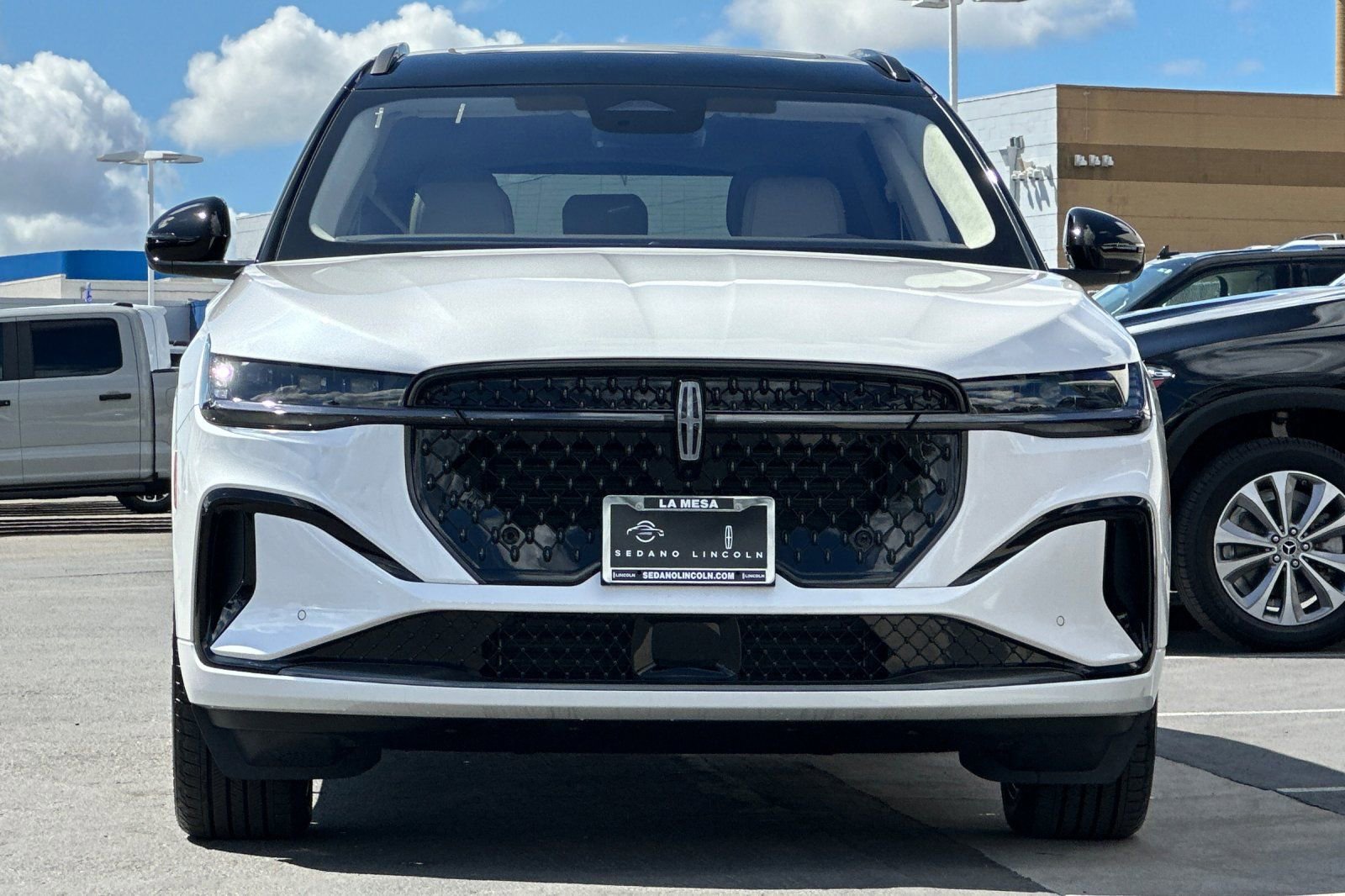 New 2026 Lincoln Nautilus Black Label w/ Jet Appearance Package image 8