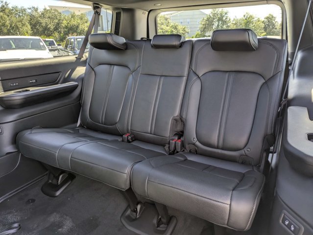New 2026 Jeep Grand Wagoneer L Limited w/ Premium Group II AWD/4WD image 14