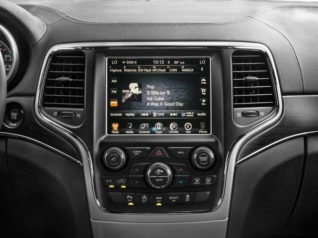 Used 2016 Jeep Grand Cherokee Overland AWD/4WD image 10