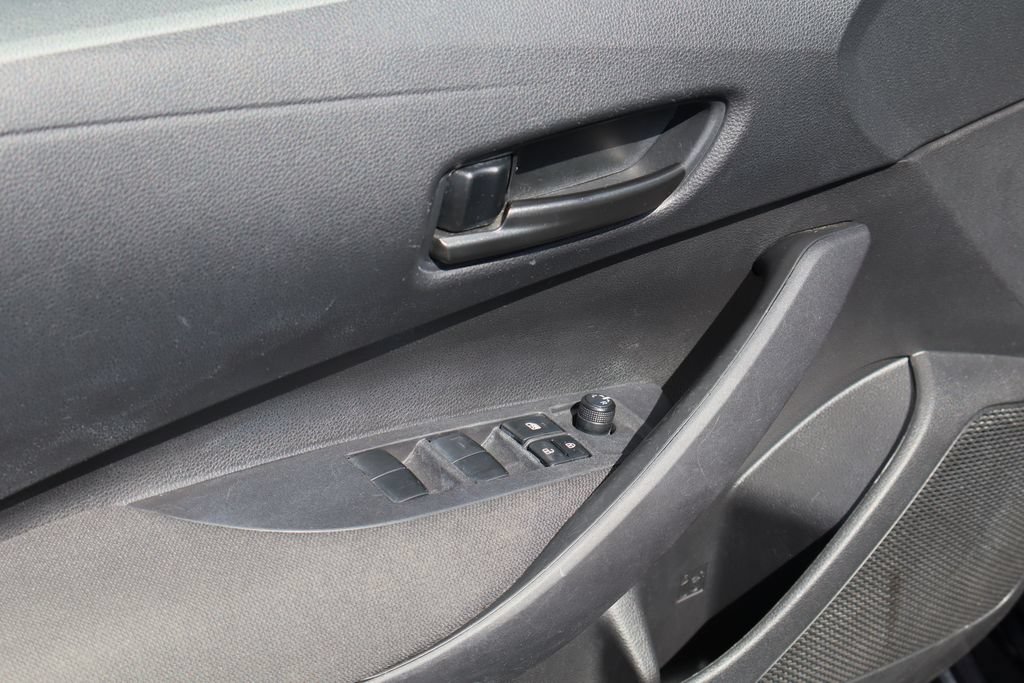 Used 2024 Toyota Corolla LE FWD image 19