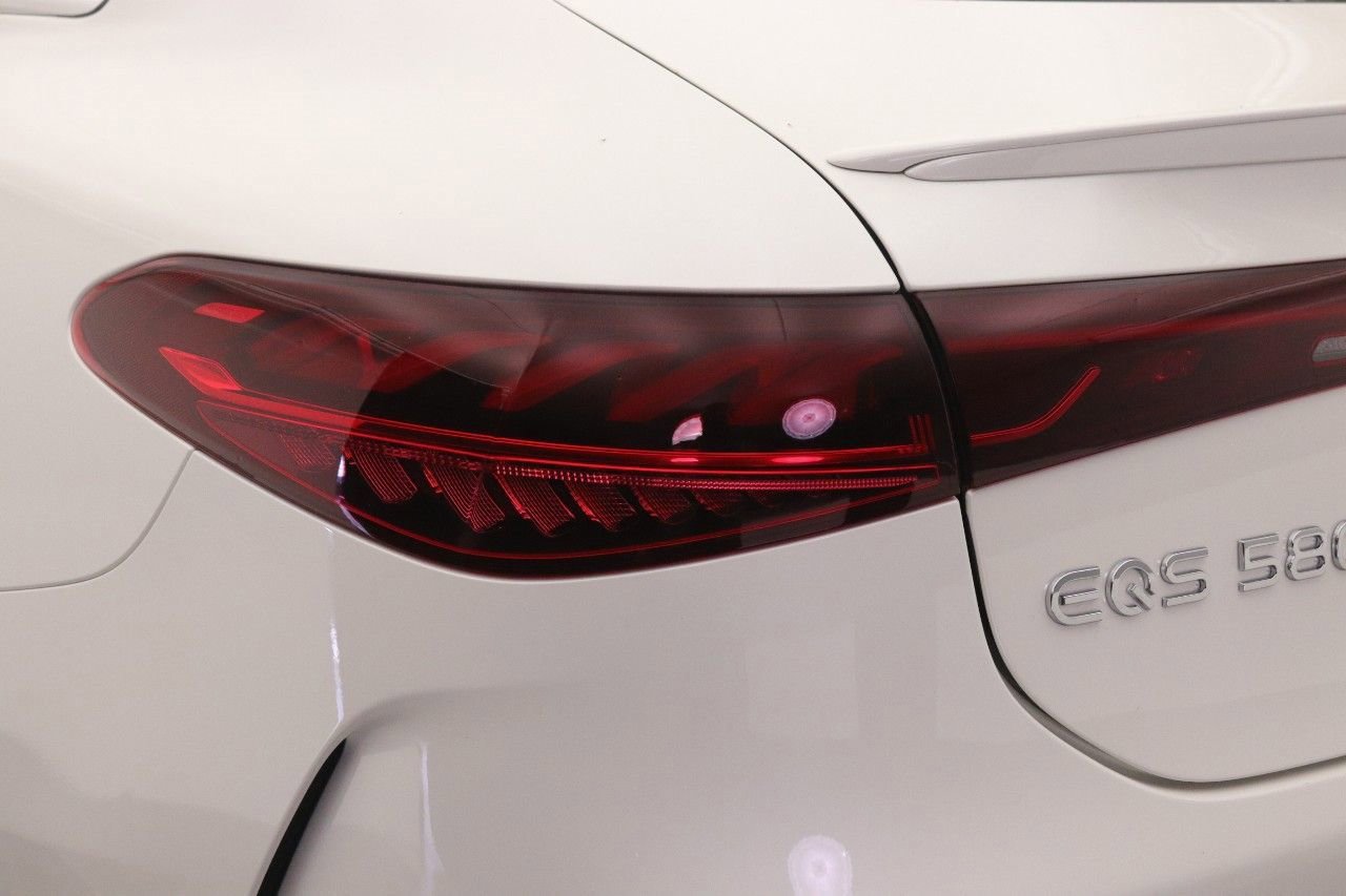 Certified 2023 Mercedes-Benz EQS 580 4MATIC Sedan image 21