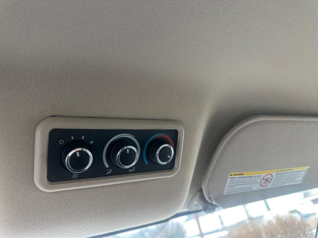 Used 2017 Chevrolet Express 3500 LT w/ LT Preferred Equipment Group image 14