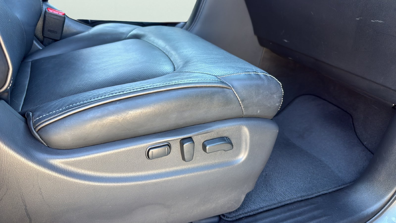 Used 2019 INFINITI QX80 Luxe w/ 22" Wheel Package RWD image 24