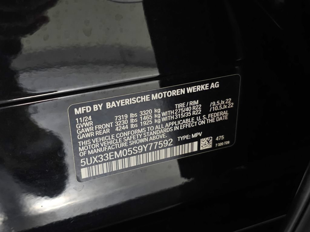 Used 2025 BMW X7 M60i AWD/4WD image 46