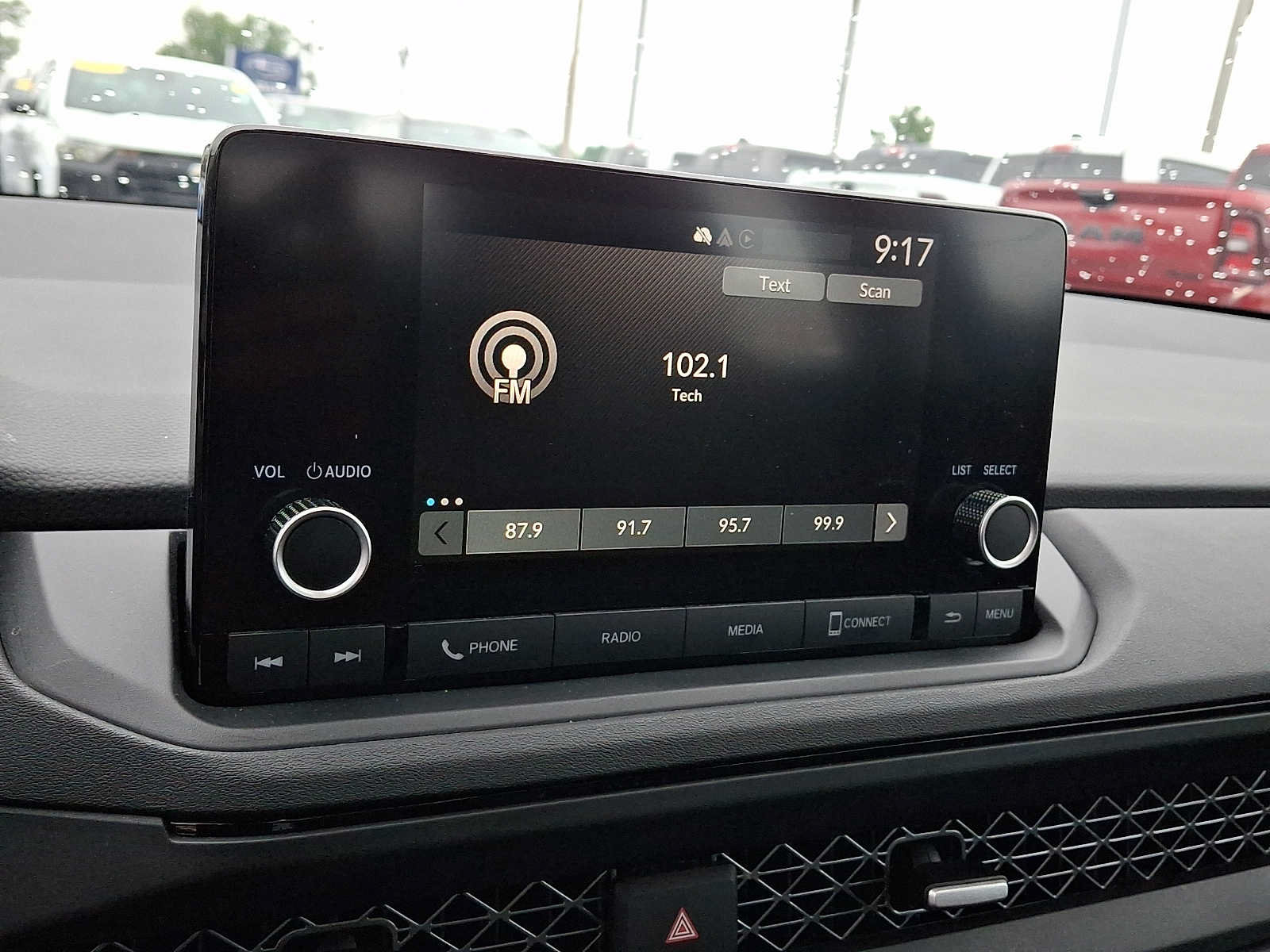 Used 2023 Honda Accord EX image 18