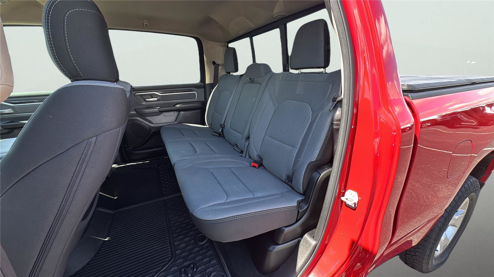 Certified 2020 RAM 1500 Big Horn AWD/4WD image 19