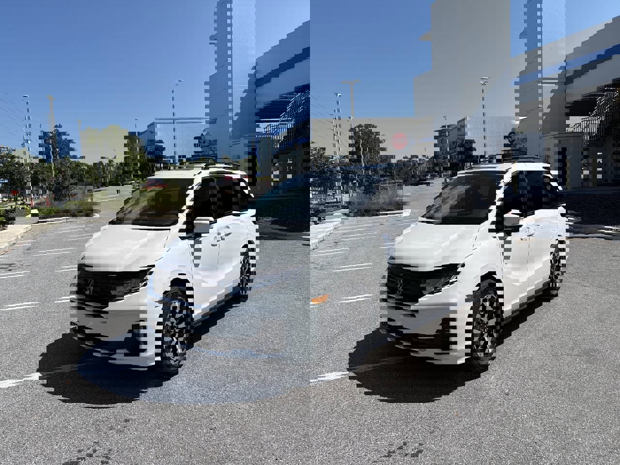 New 2026 Honda Odyssey EX-L image 2