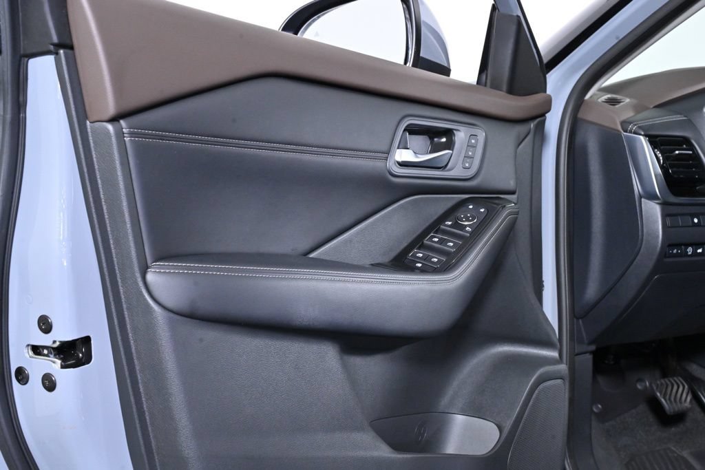 Used 2023 Nissan Rogue SL w/ SL Premium Package AWD/4WD image 36