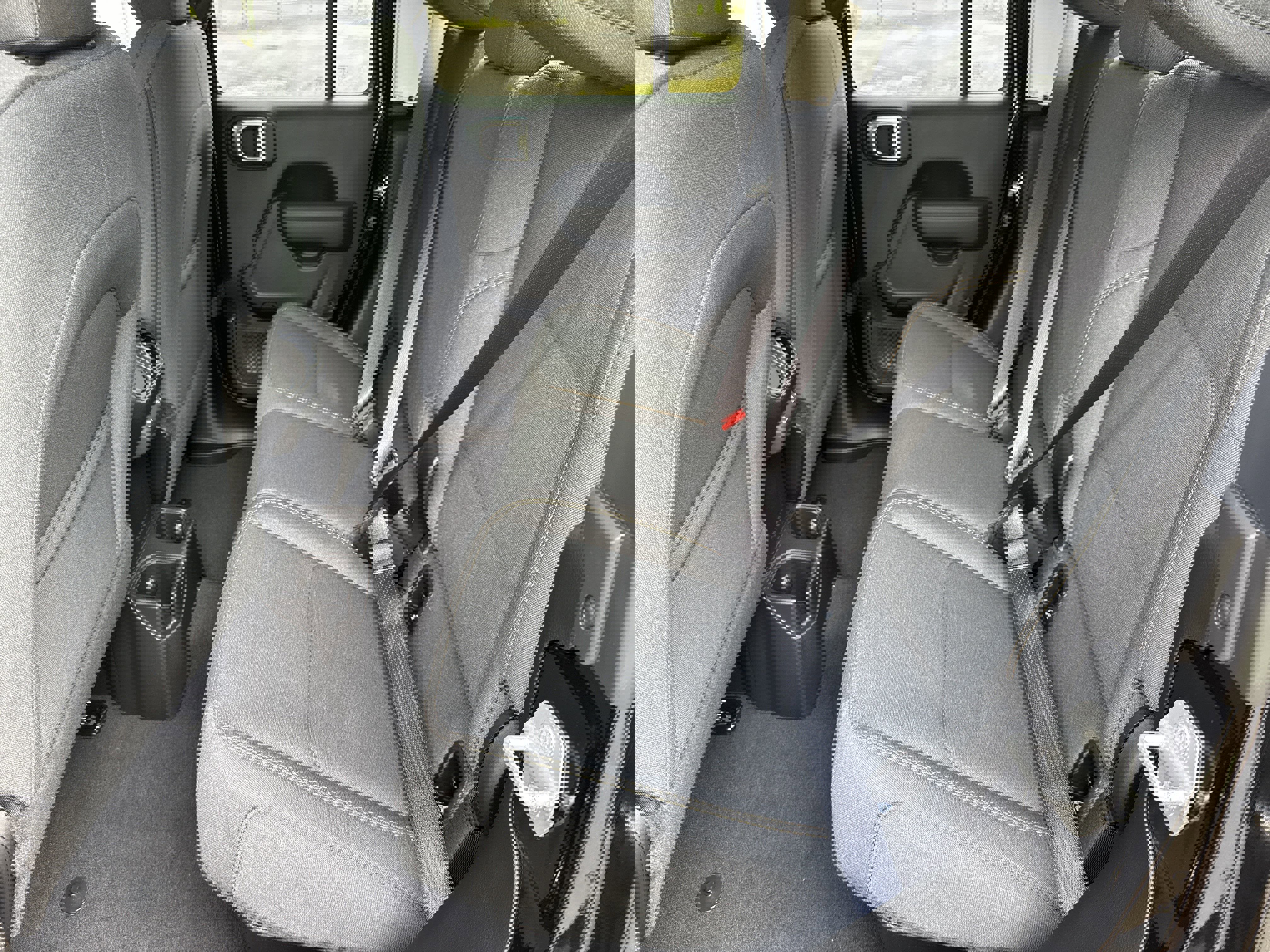 New 2025 Jeep Gladiator Willys image 24