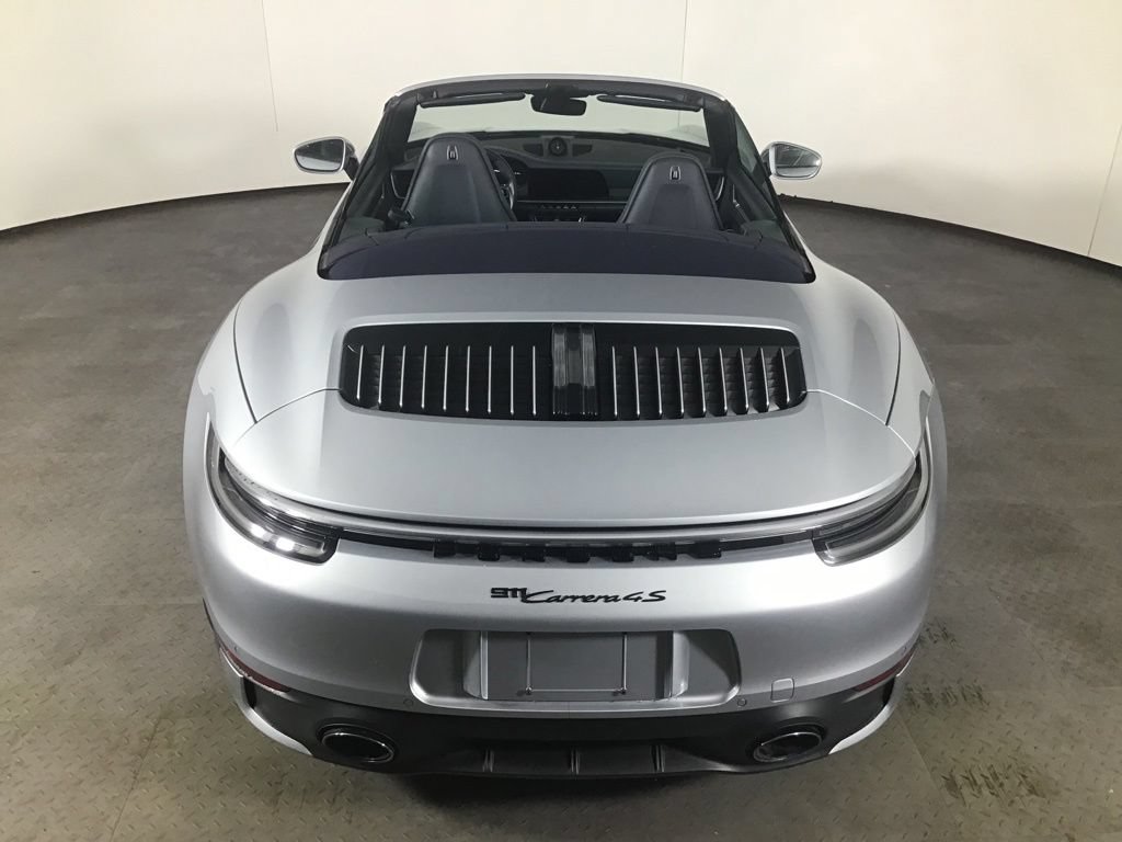 Certified 2022 Porsche 911 Carrera 4S AWD/4WD image 31