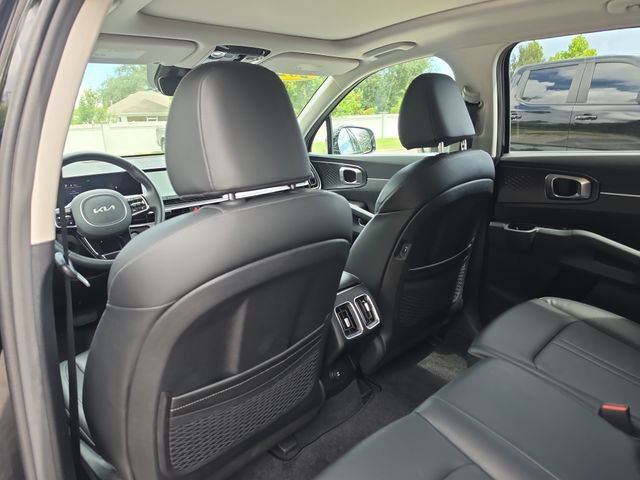 Certified 2025 Kia Sorento S w/ Panoramic Sunroof Package FWD image 10