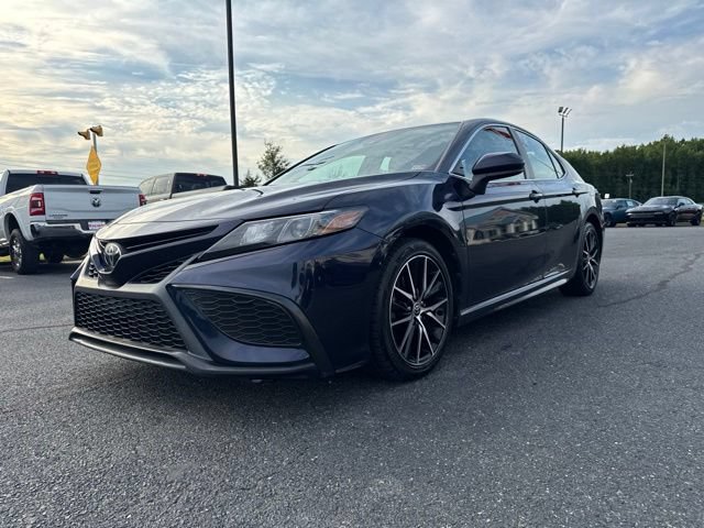 Used 2021 Toyota Camry SE FWD image 14