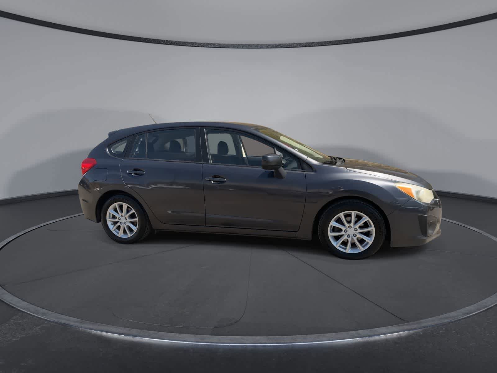 Used 2013 Subaru Impreza 2.0i Premium w/ All-Weather Pkg image 9