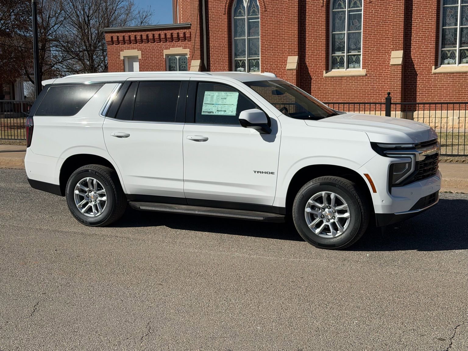New 2026 Chevrolet Tahoe LS AWD/4WD image 2