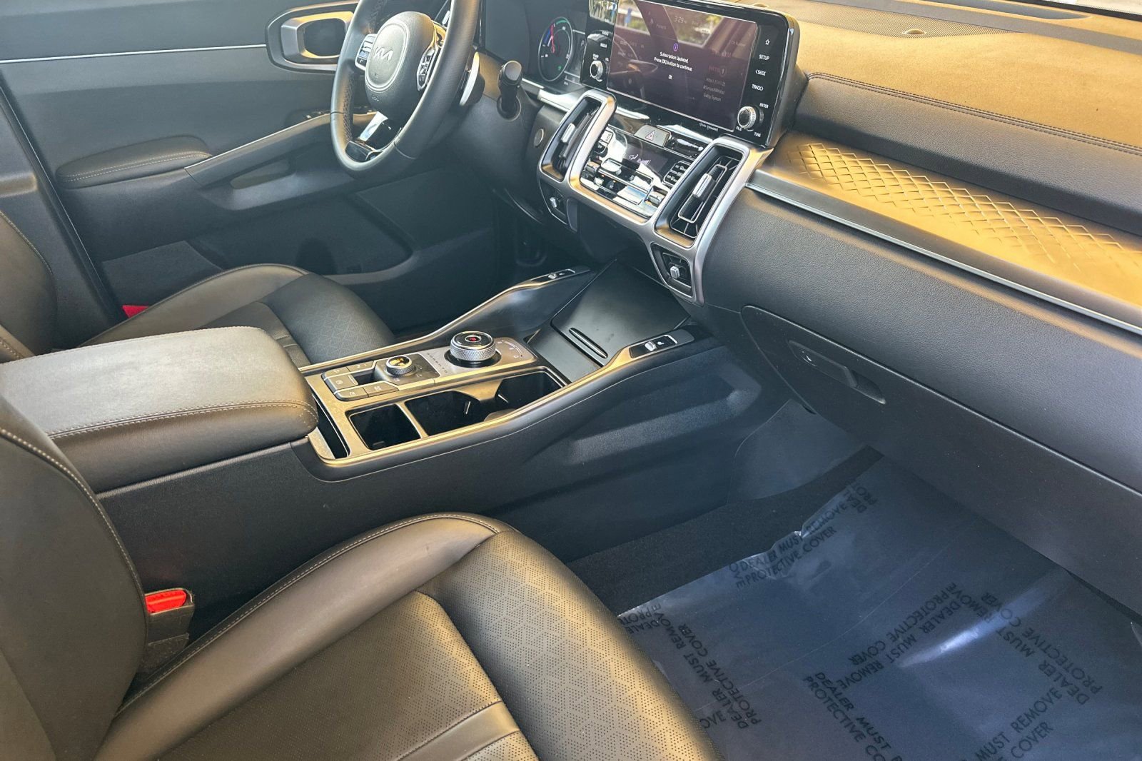 Used 2022 Kia Sorento EX w/ Panoramic Sunroof Package AWD/4WD image 19