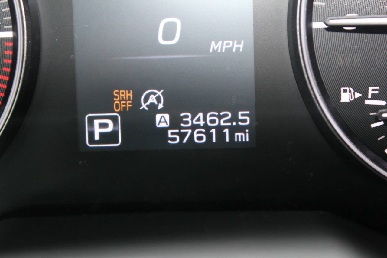 Used 2022 Subaru Outback Premium AWD/4WD image 12