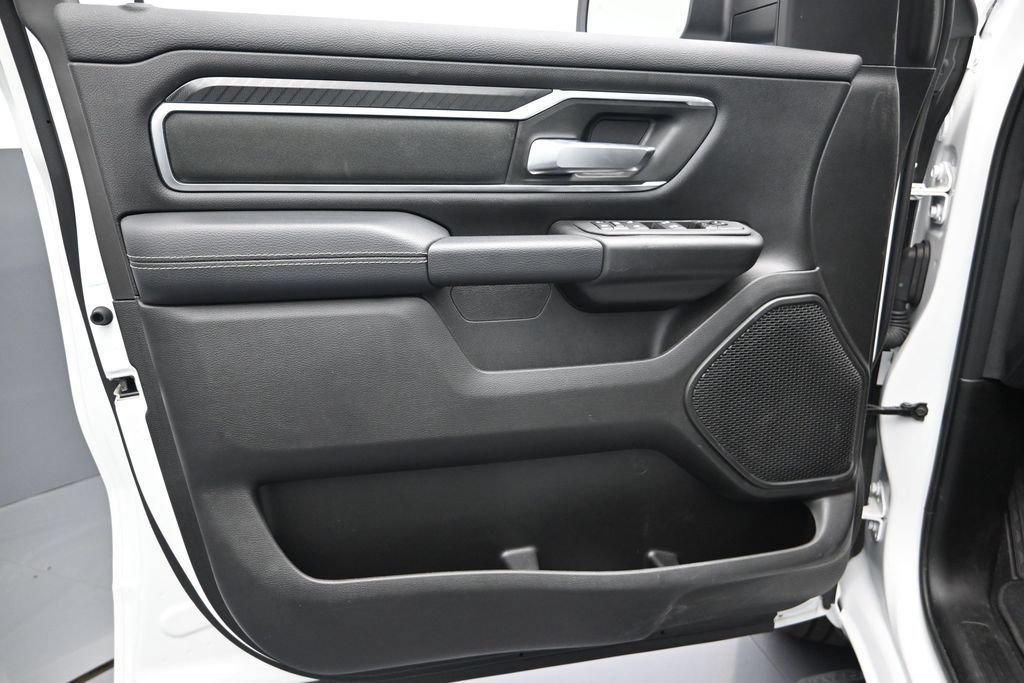 Used 2025 RAM 1500 Big Horn RWD image 12
