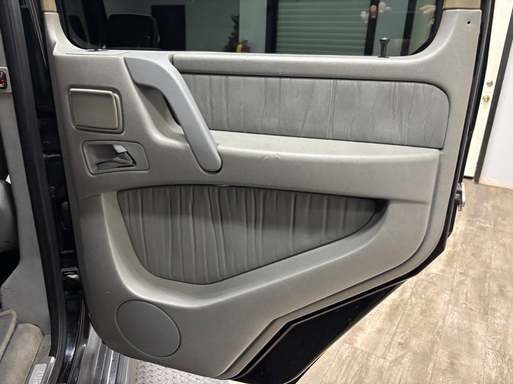 Used 2005 Mercedes-Benz G 500 image 27