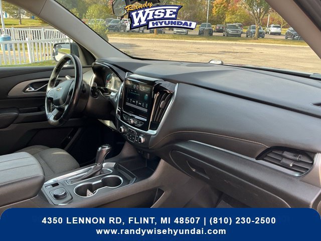 Used 2019 Chevrolet Traverse LT FWD image 22