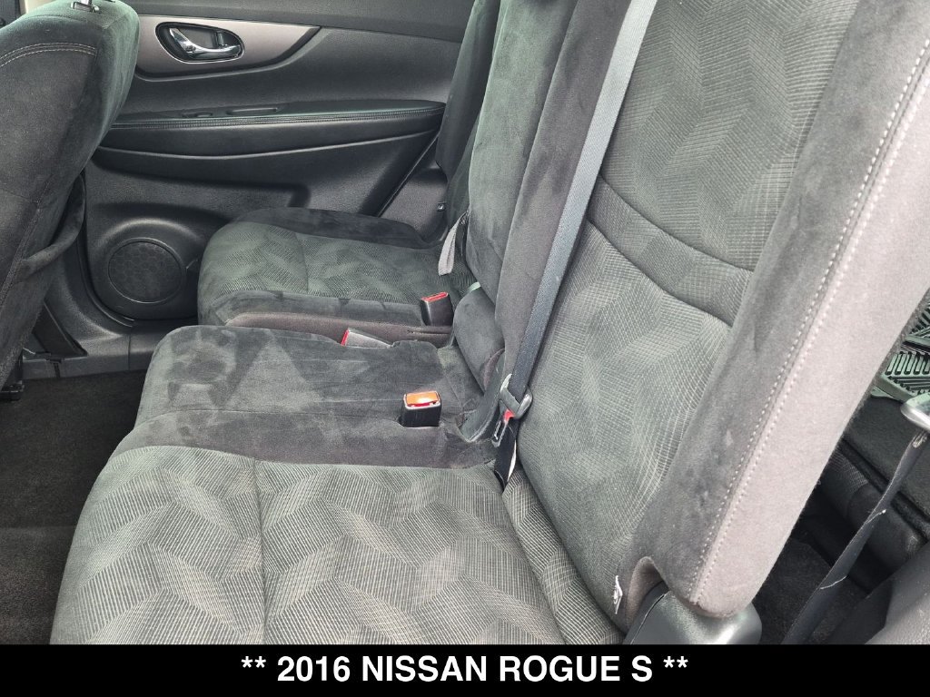 Used 2016 Nissan Rogue S w/ S Family Package FWD image 3