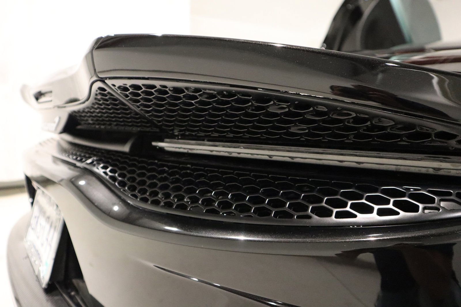 Used 2023 McLaren GT RWD image 29
