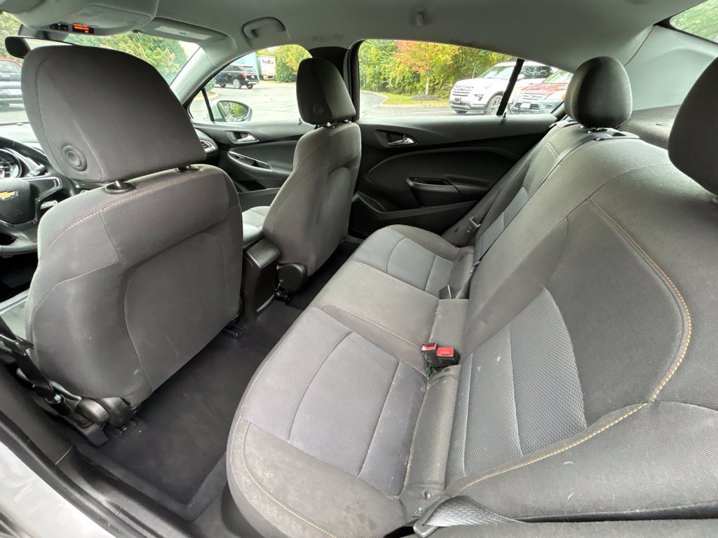 Used 2019 Chevrolet Cruze LS FWD image 19
